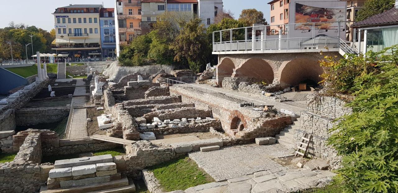 Hotel Odeon Plovdiv Kültér fotó