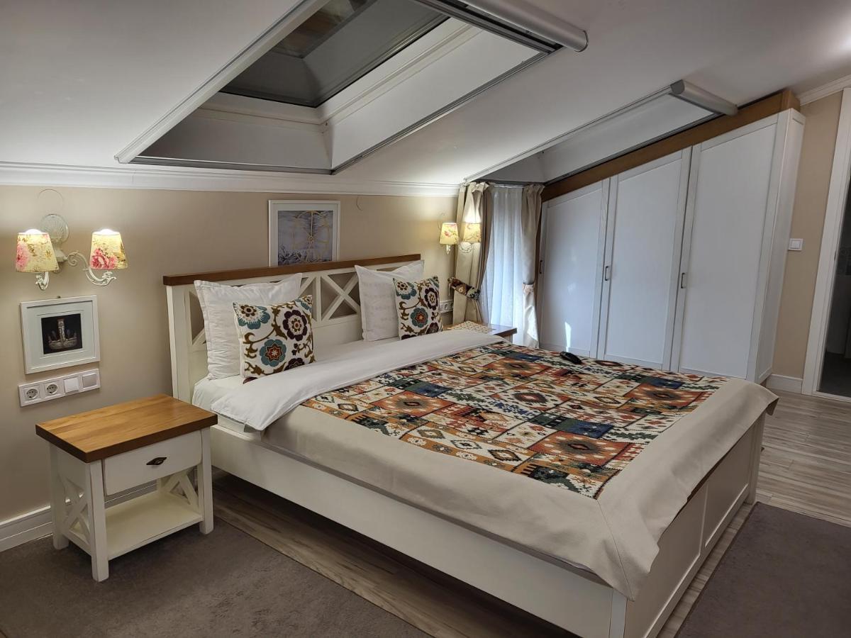 Hotel Odeon Plovdiv Kültér fotó