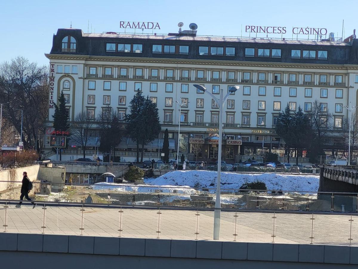 Hotel Odeon Plovdiv Kültér fotó