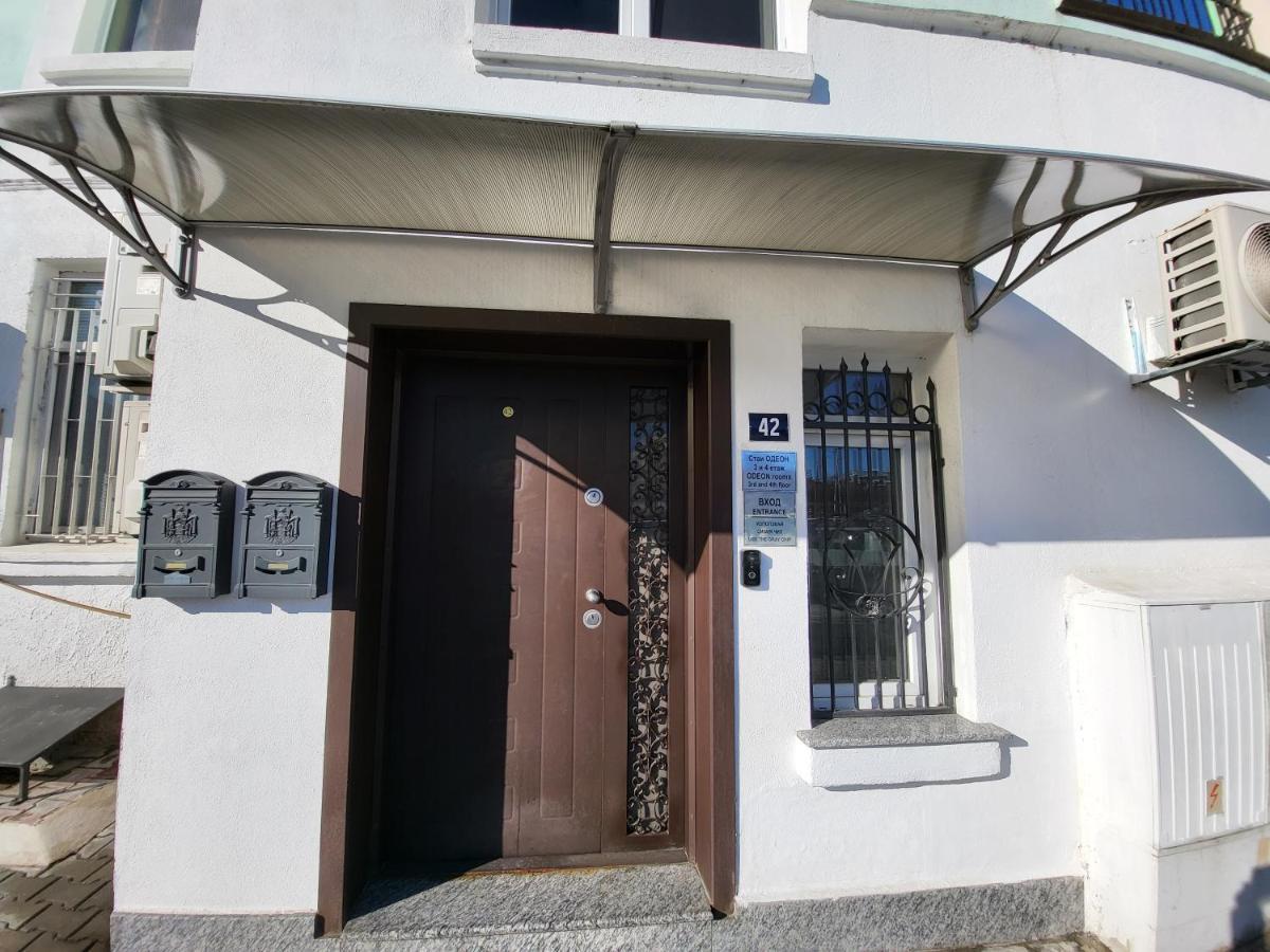 Hotel Odeon Plovdiv Kültér fotó